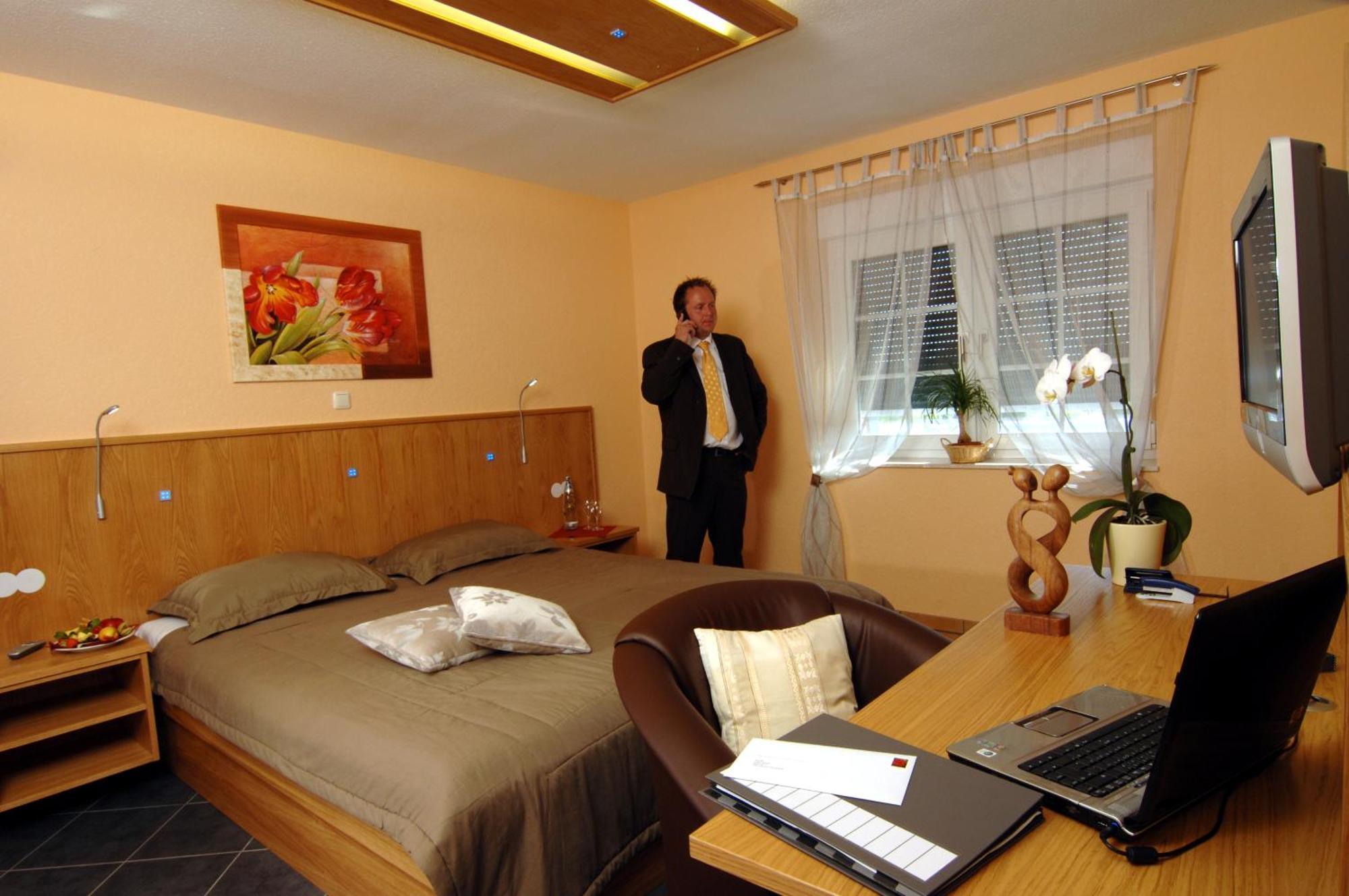 Wolfshotel Am Arendsee Arendsee  Bagian luar foto